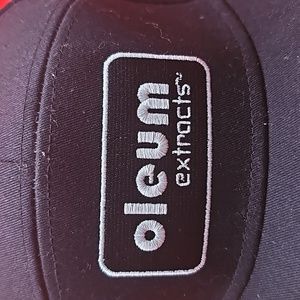 Oleum extracts Snapback hat